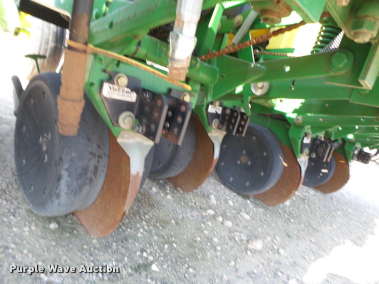 image for item DL9023 John Deere 1730 Max Emerge planer