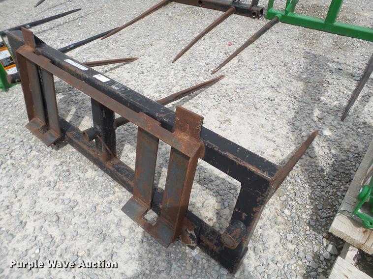 image for item DL9026 Bale spear