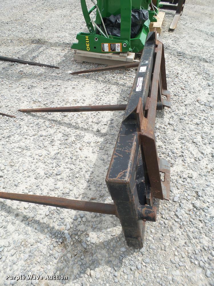 image for item DL9026 Bale spear