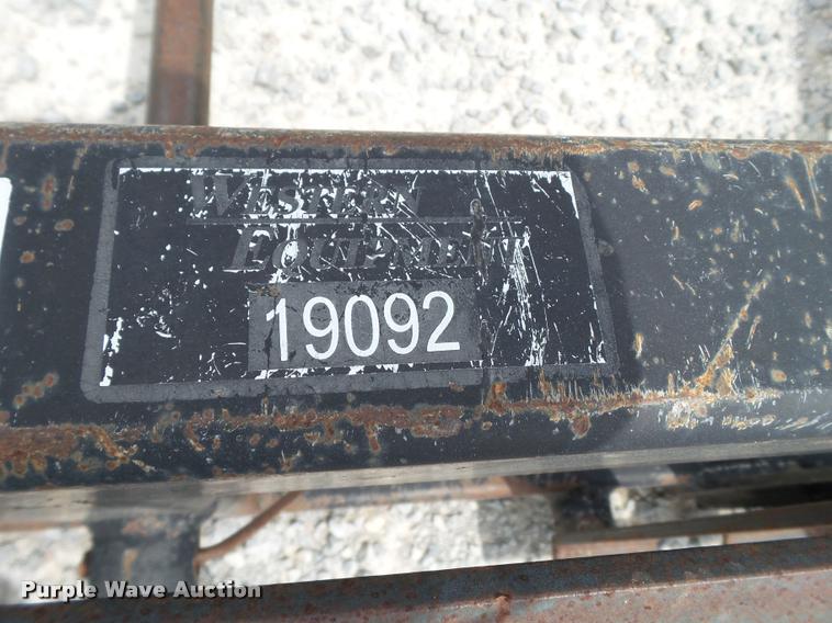 image for item DL9026 Bale spear