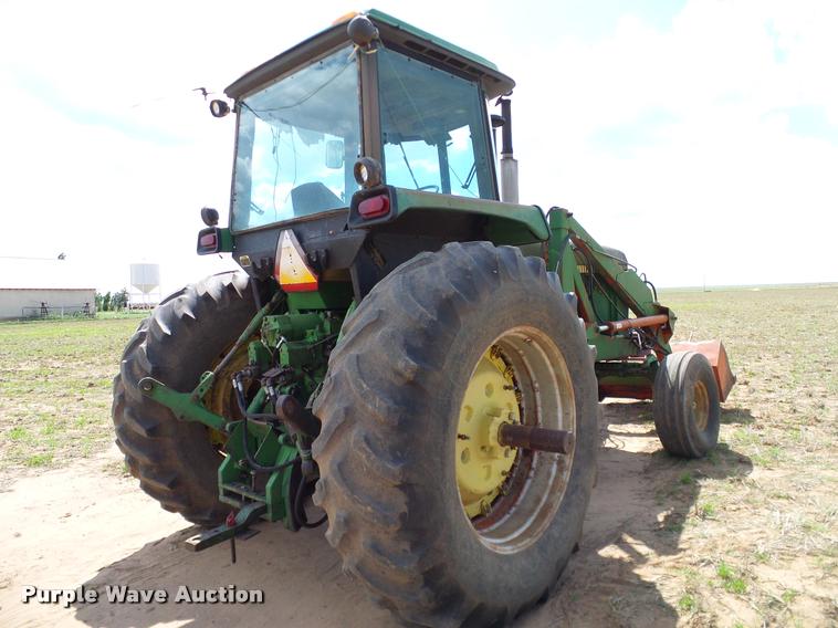 image for item DL9043 1981 John Deere 4640 tractor