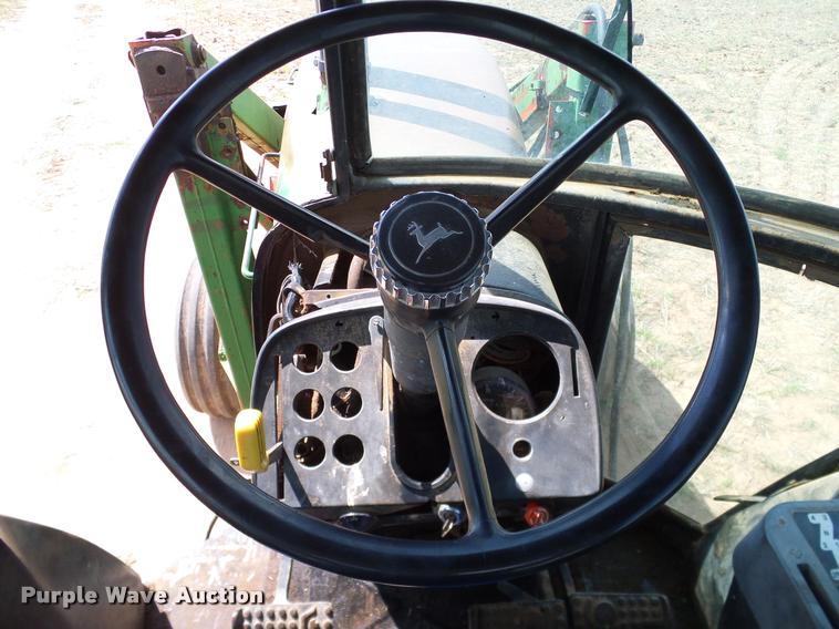 image for item DL9043 1981 John Deere 4640 tractor