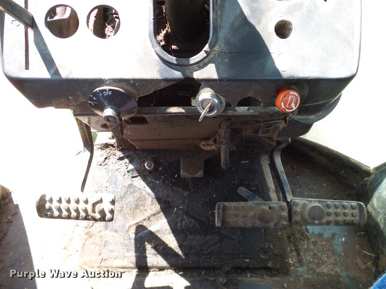 image for item DL9043 1981 John Deere 4640 tractor