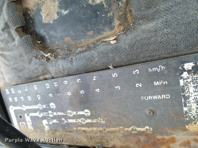 image for item DL9043 1981 John Deere 4640 tractor