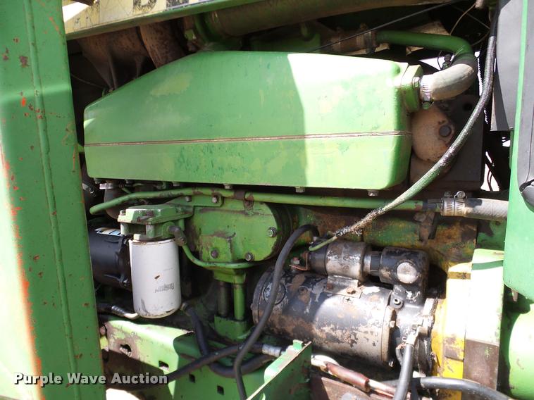 image for item DL9043 1981 John Deere 4640 tractor