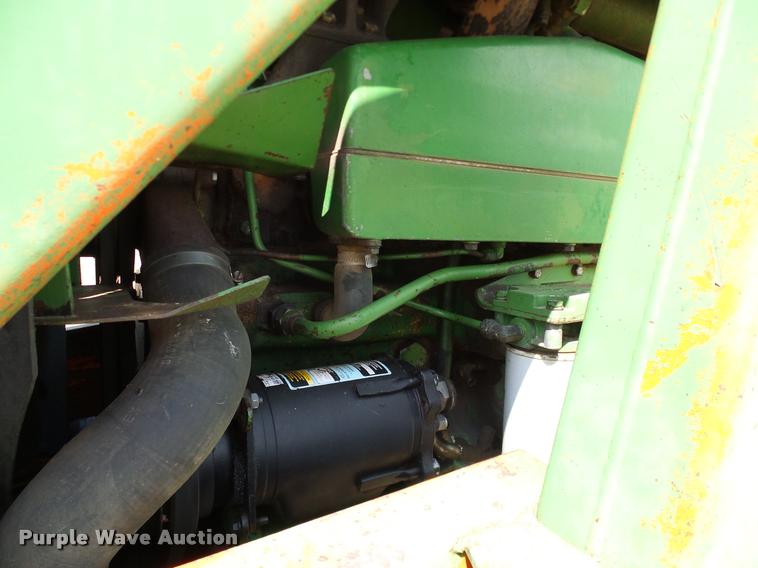 image for item DL9043 1981 John Deere 4640 tractor