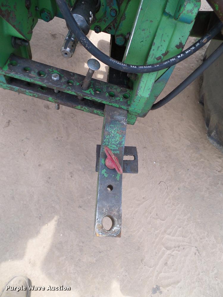 image for item DL9043 1981 John Deere 4640 tractor