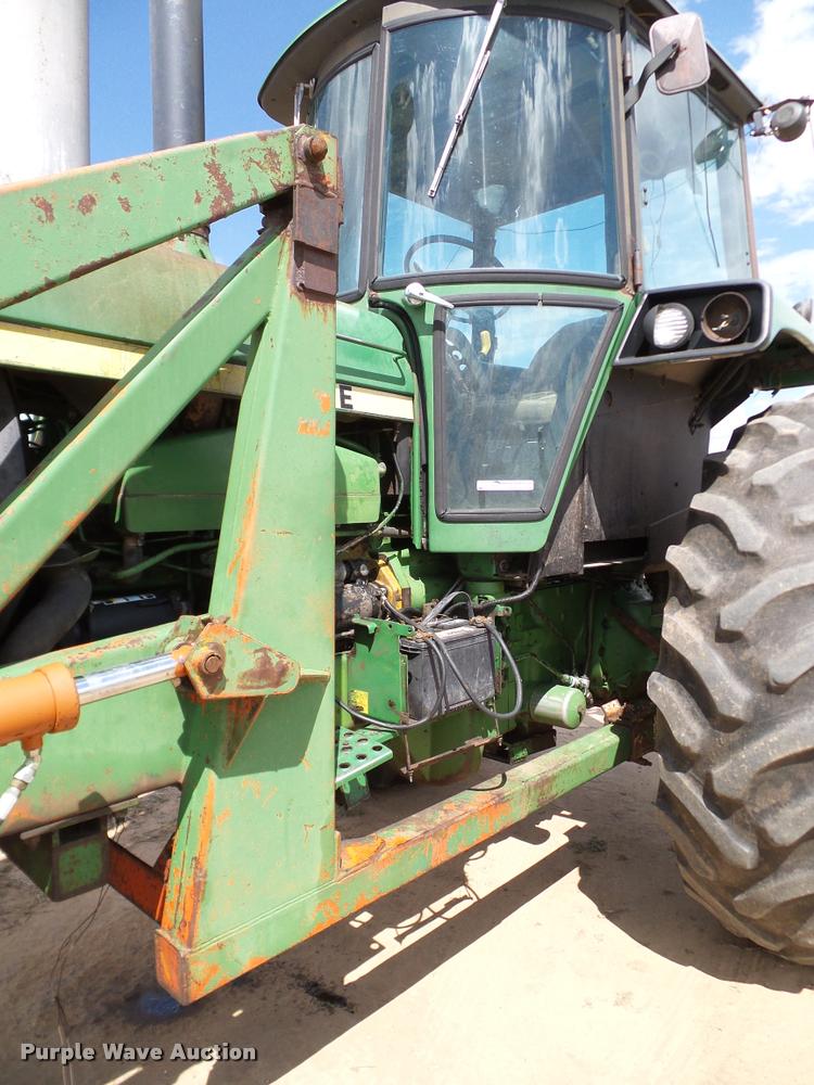 image for item DL9043 1981 John Deere 4640 tractor