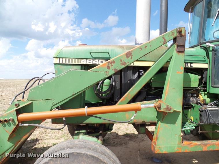 image for item DL9043 1981 John Deere 4640 tractor