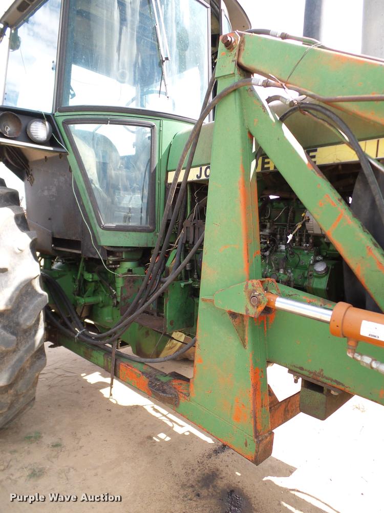 image for item DL9043 1981 John Deere 4640 tractor