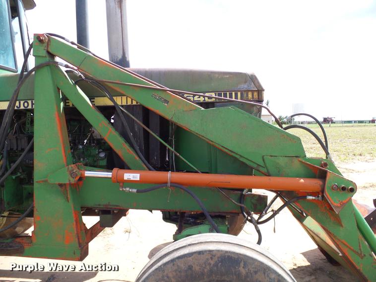 image for item DL9043 1981 John Deere 4640 tractor