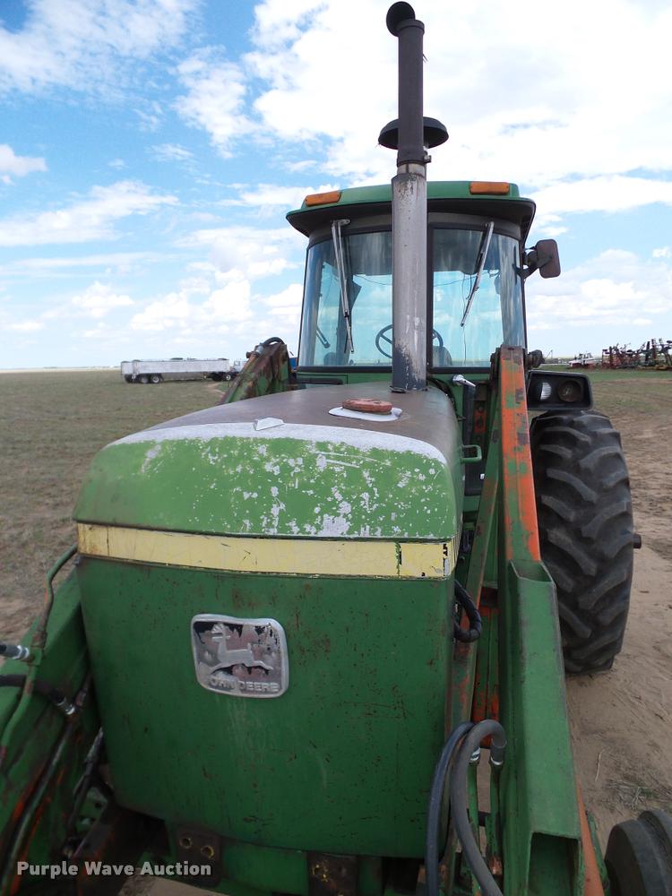 image for item DL9043 1981 John Deere 4640 tractor