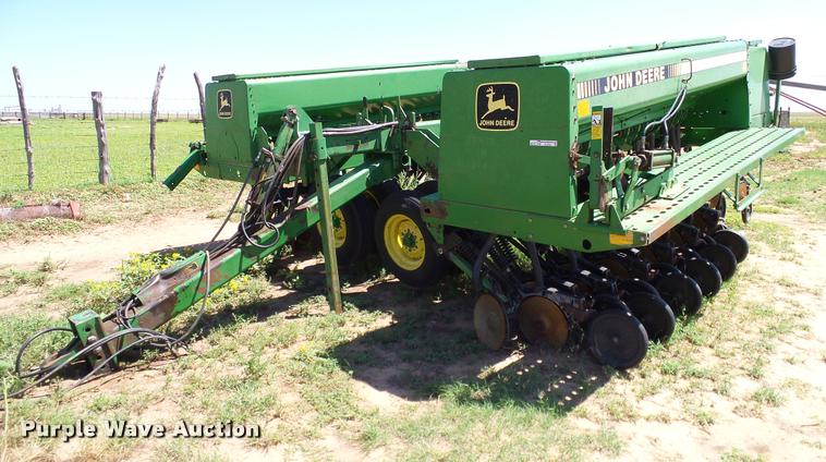 image for item DL9046 John Deere 455 grain drill