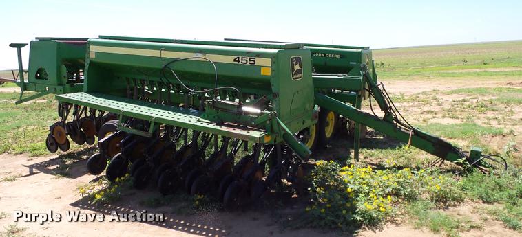 image for item DL9046 John Deere 455 grain drill