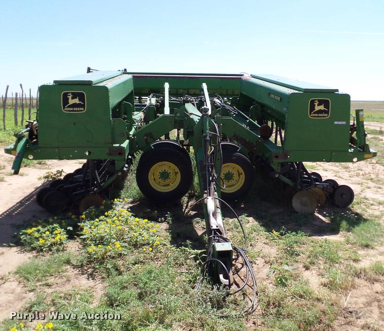 image for item DL9046 John Deere 455 grain drill