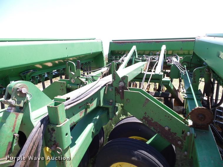 image for item DL9046 John Deere 455 grain drill