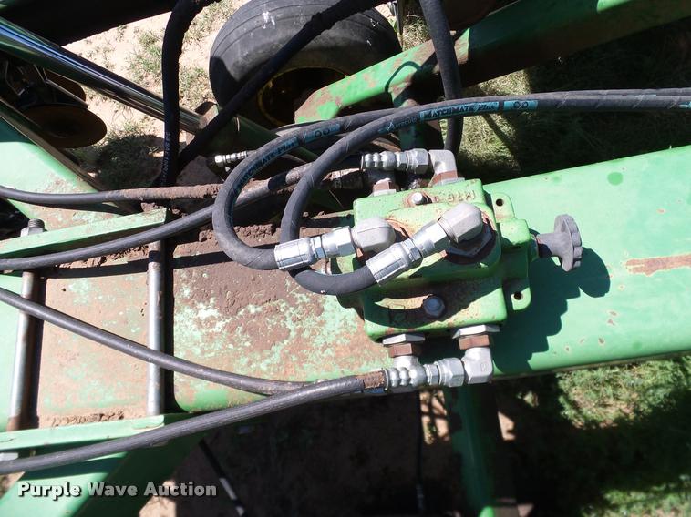 image for item DL9046 John Deere 455 grain drill