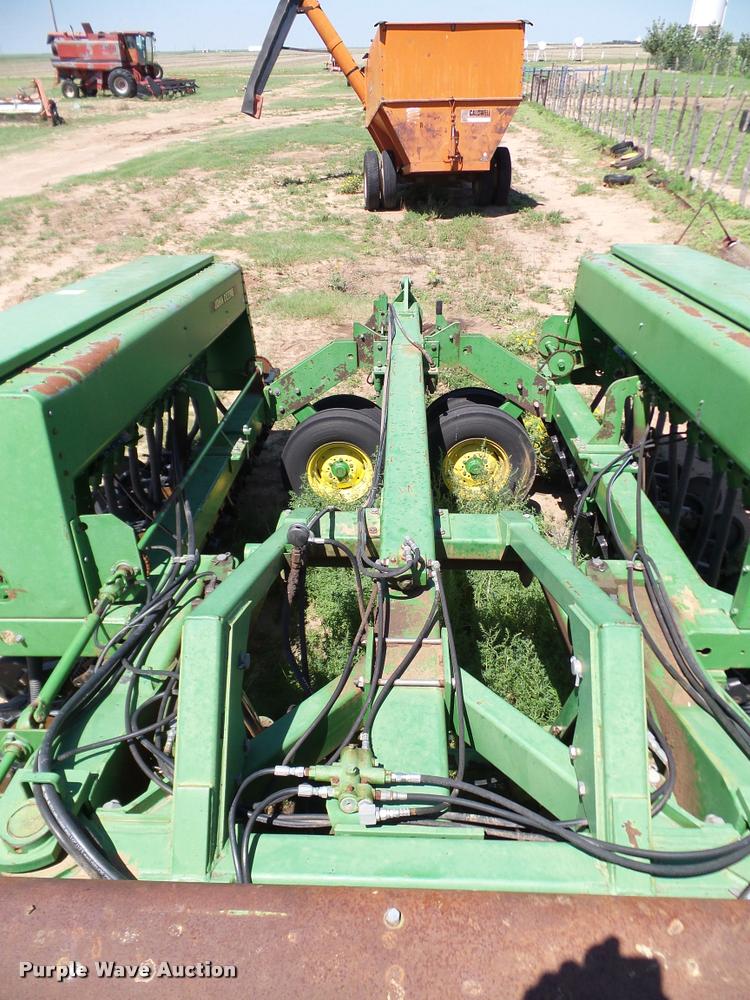 image for item DL9046 John Deere 455 grain drill