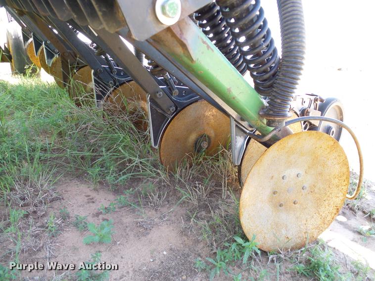 image for item DL9046 John Deere 455 grain drill