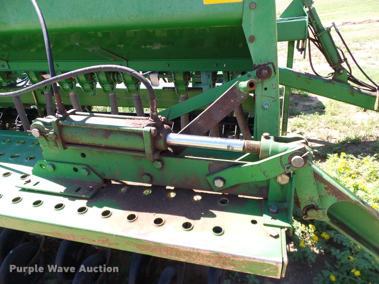 image for item DL9046 John Deere 455 grain drill