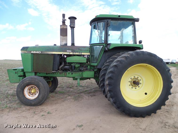 image for item DL9048 1981 John Deere 4840 tractor