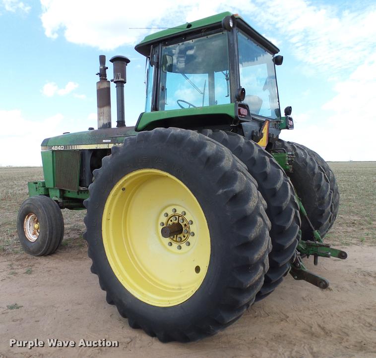 image for item DL9048 1981 John Deere 4840 tractor