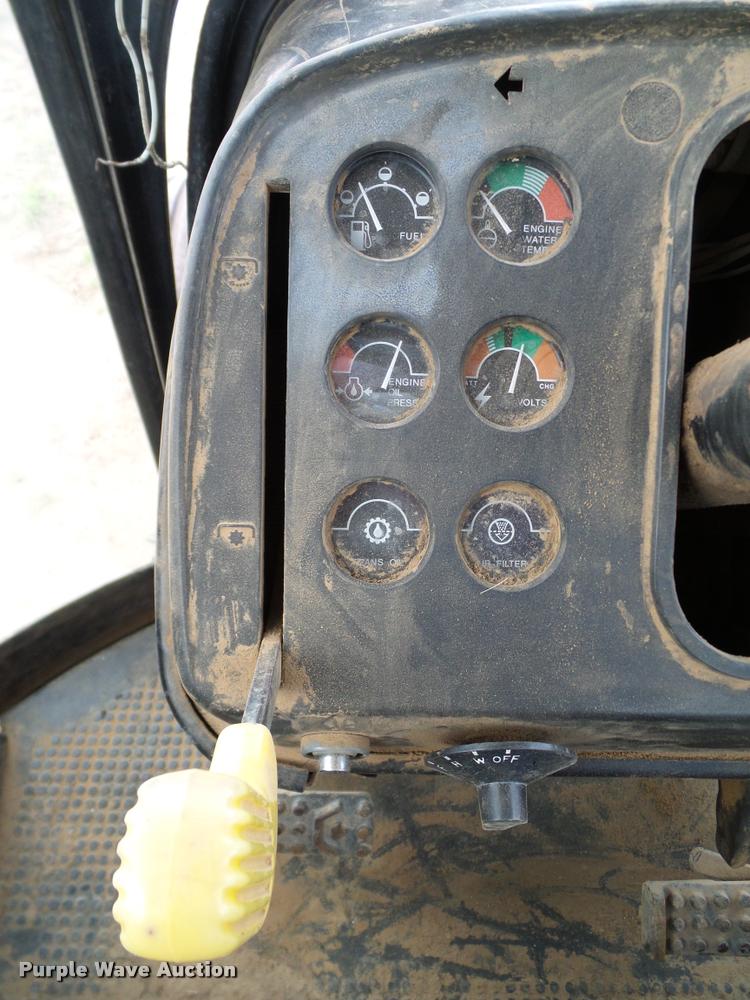 image for item DL9048 1981 John Deere 4840 tractor