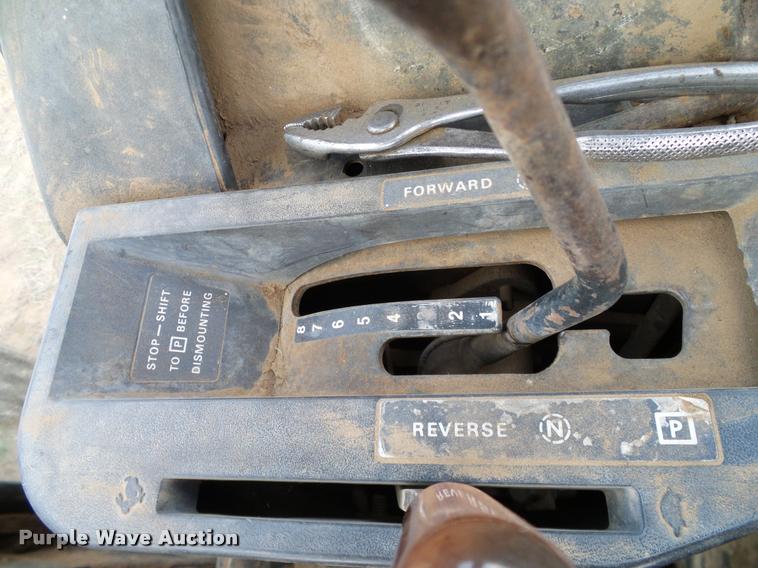 image for item DL9048 1981 John Deere 4840 tractor