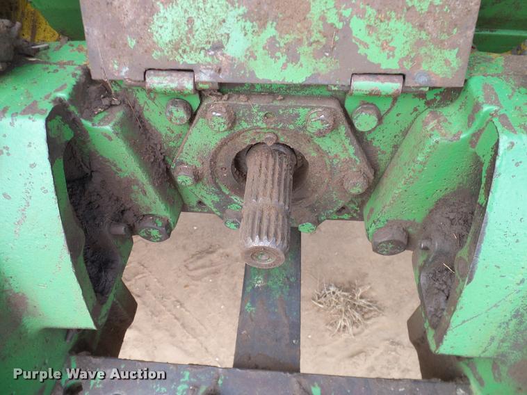 image for item DL9048 1981 John Deere 4840 tractor