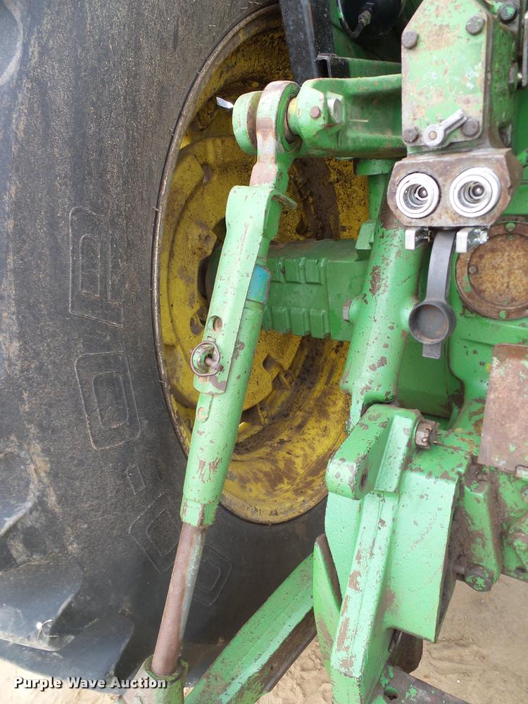 image for item DL9048 1981 John Deere 4840 tractor