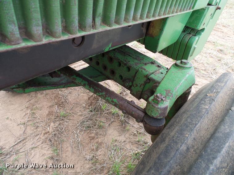 image for item DL9048 1981 John Deere 4840 tractor