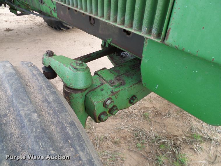 image for item DL9048 1981 John Deere 4840 tractor