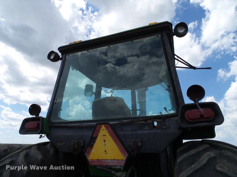 image for item DL9048 1981 John Deere 4840 tractor