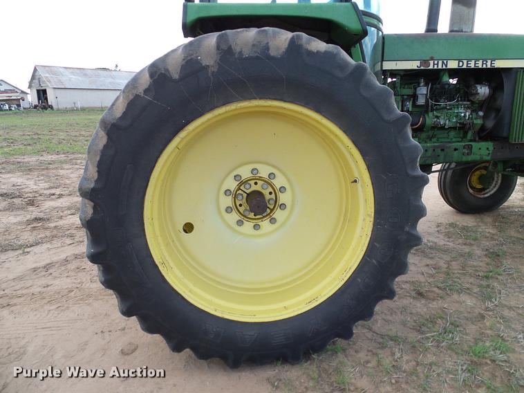 image for item DL9048 1981 John Deere 4840 tractor