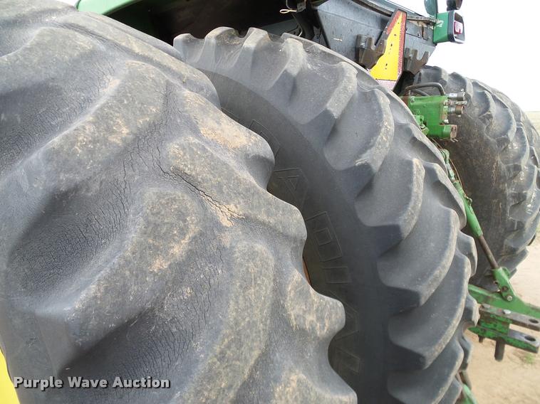 image for item DL9048 1981 John Deere 4840 tractor