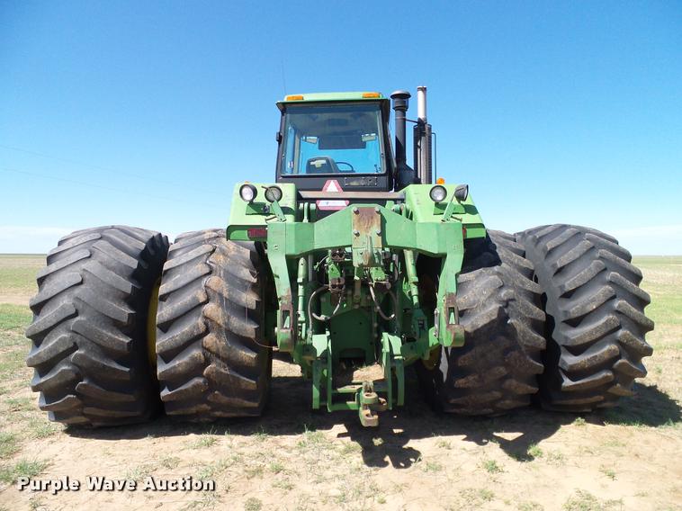 image for item DL9053 1991 John Deere 8960 4WD tractor