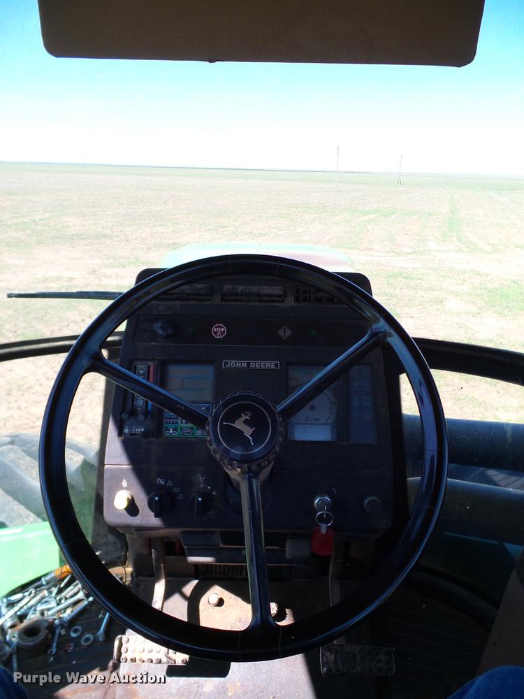 image for item DL9053 1991 John Deere 8960 4WD tractor