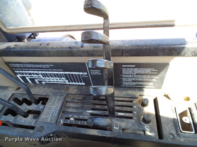 image for item DL9053 1991 John Deere 8960 4WD tractor