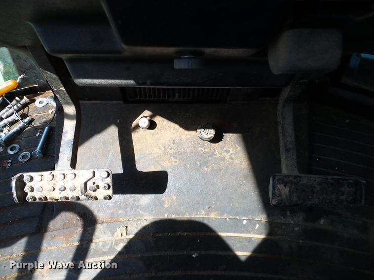 image for item DL9053 1991 John Deere 8960 4WD tractor