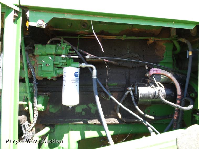 image for item DL9053 1991 John Deere 8960 4WD tractor