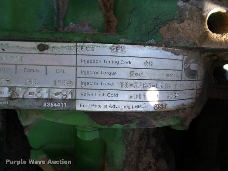 image for item DL9053 1991 John Deere 8960 4WD tractor