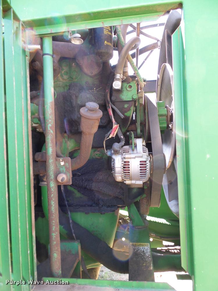 image for item DL9053 1991 John Deere 8960 4WD tractor