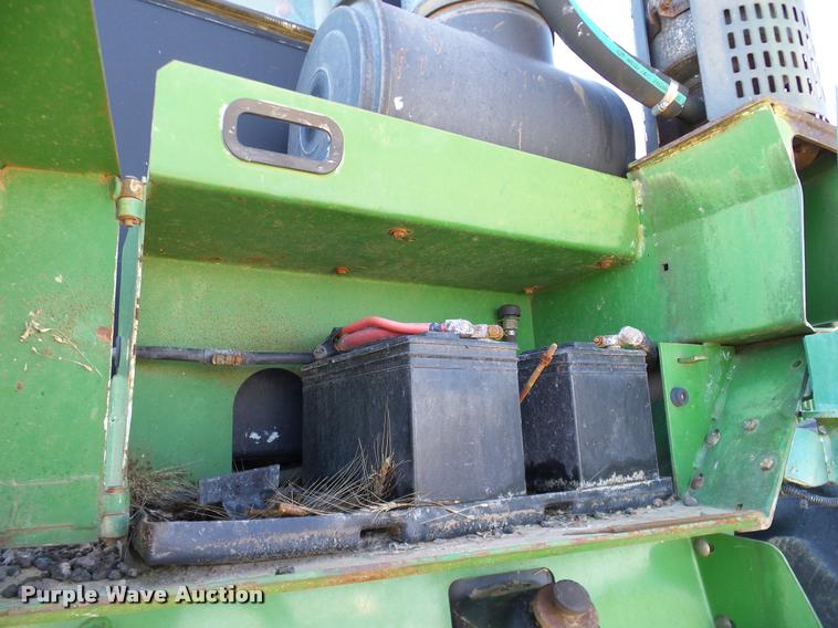 image for item DL9053 1991 John Deere 8960 4WD tractor