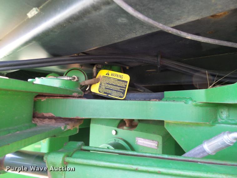 image for item DL9053 1991 John Deere 8960 4WD tractor