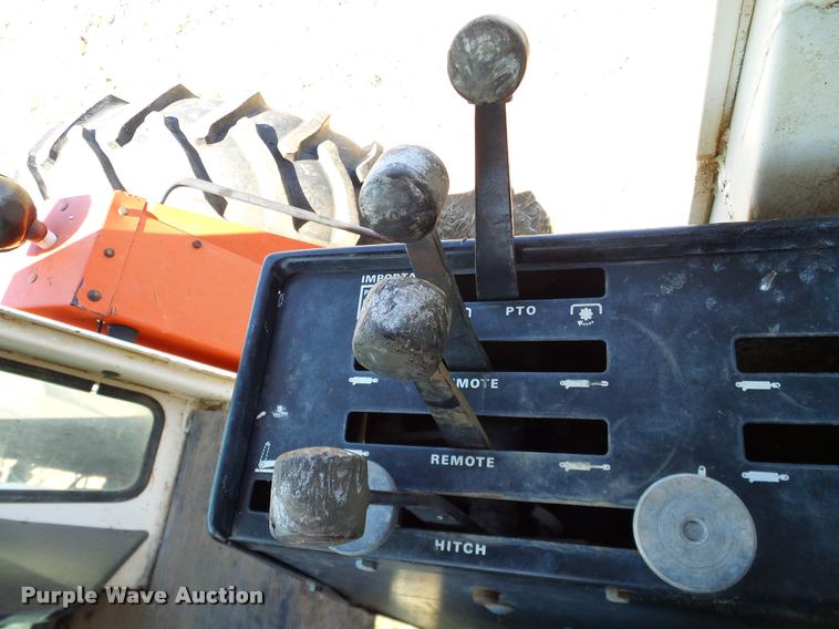 image for item DL9054 1975 Case 2670 4WD tractor