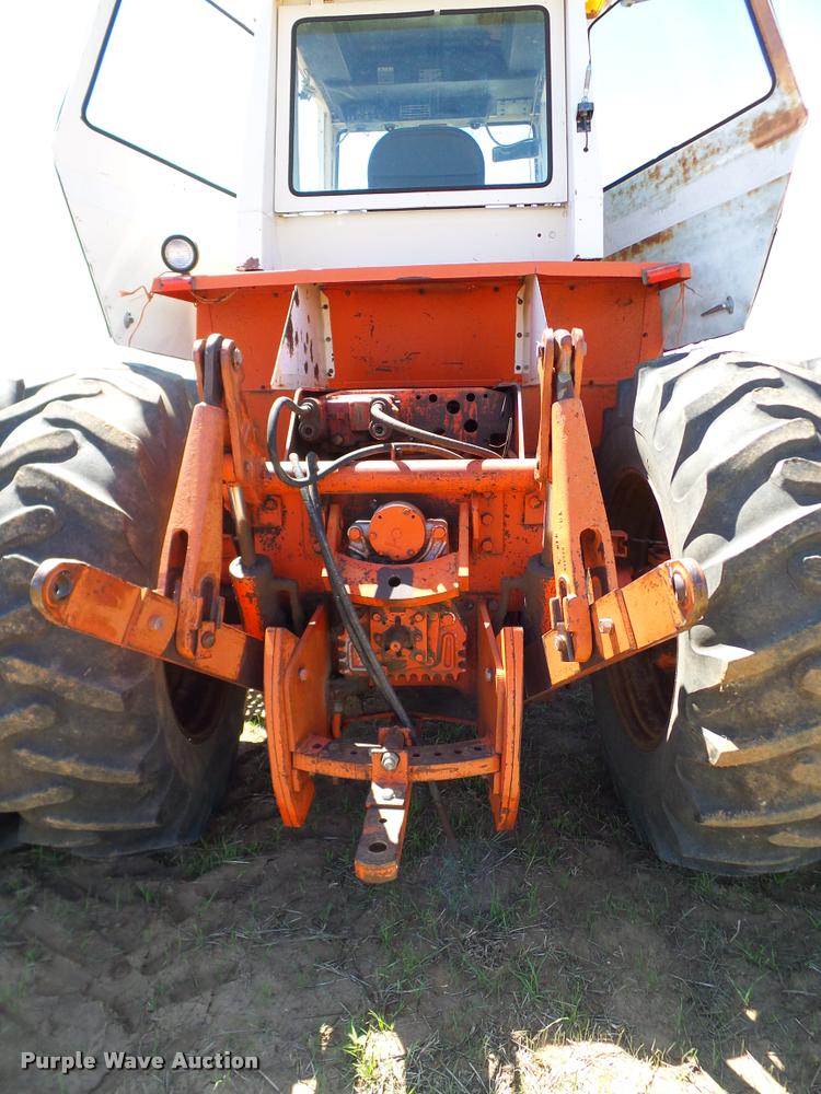 image for item DL9054 1975 Case 2670 4WD tractor