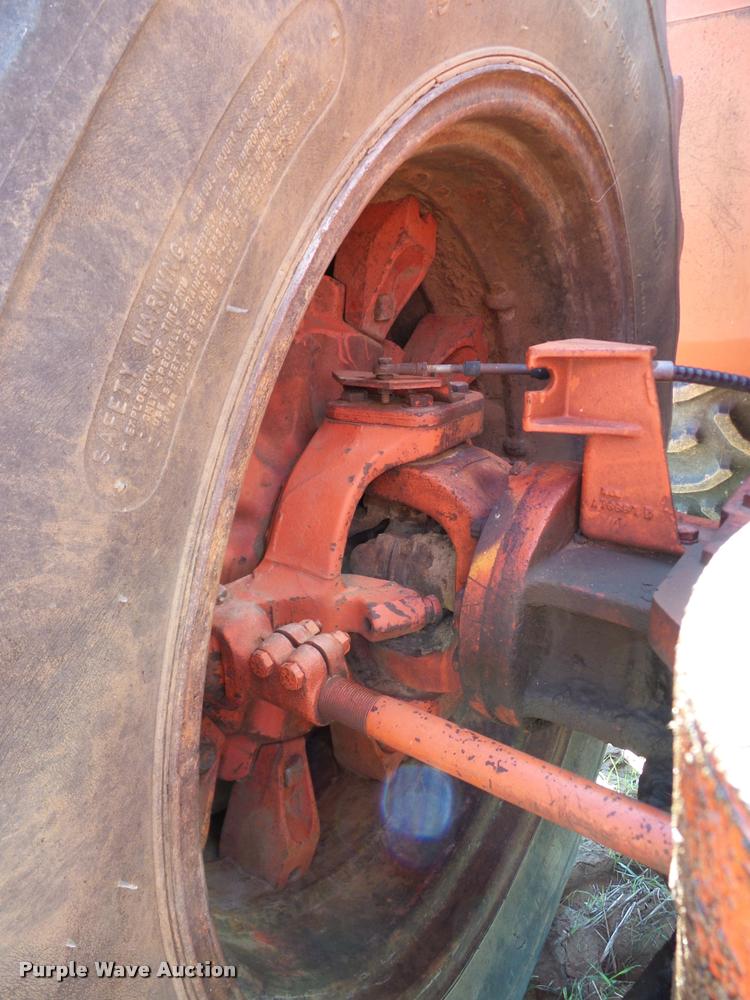 image for item DL9054 1975 Case 2670 4WD tractor