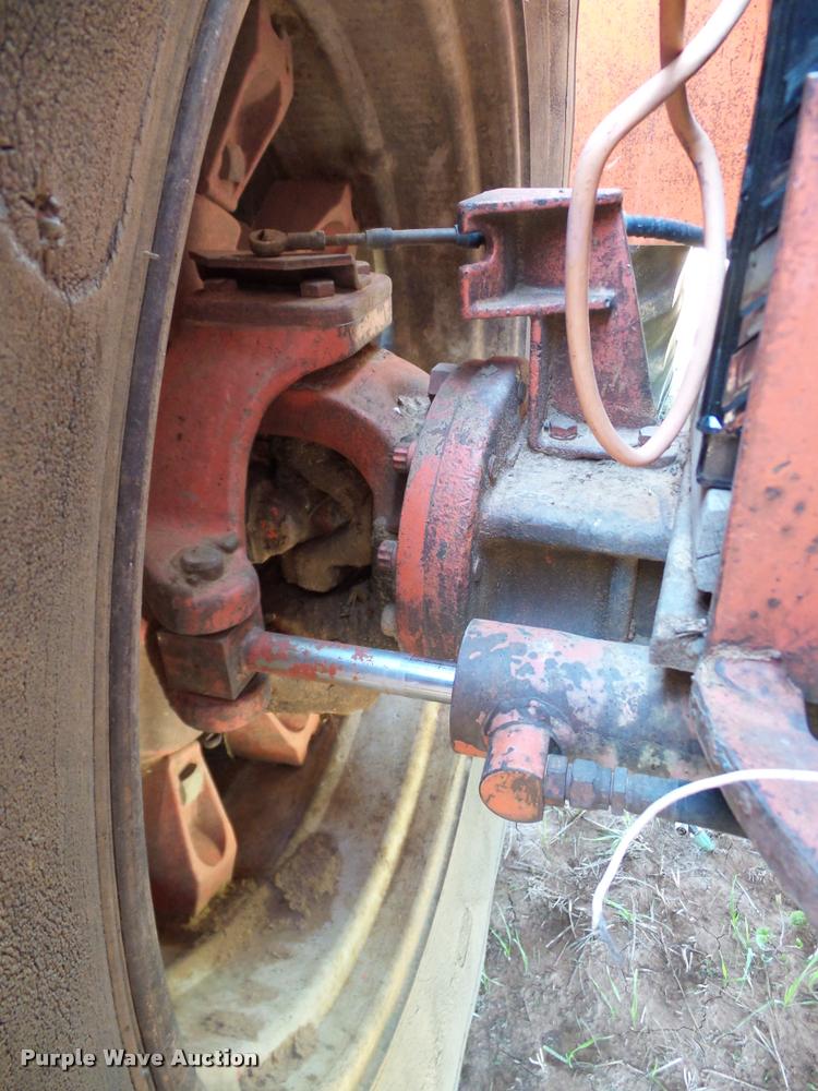 image for item DL9054 1975 Case 2670 4WD tractor