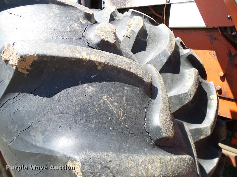 image for item DL9054 1975 Case 2670 4WD tractor