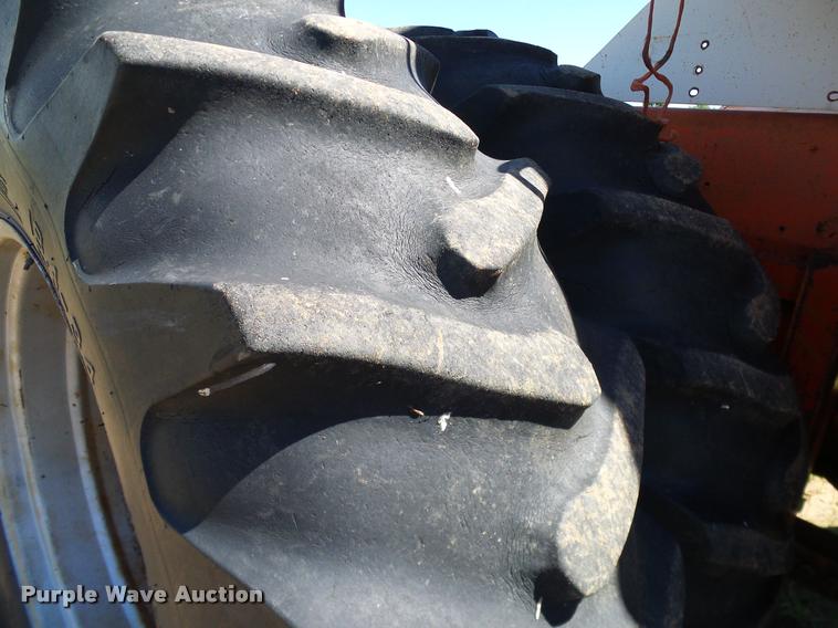 image for item DL9054 1975 Case 2670 4WD tractor